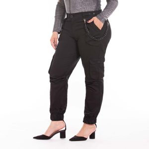 Pantalón tipo cargo plus size